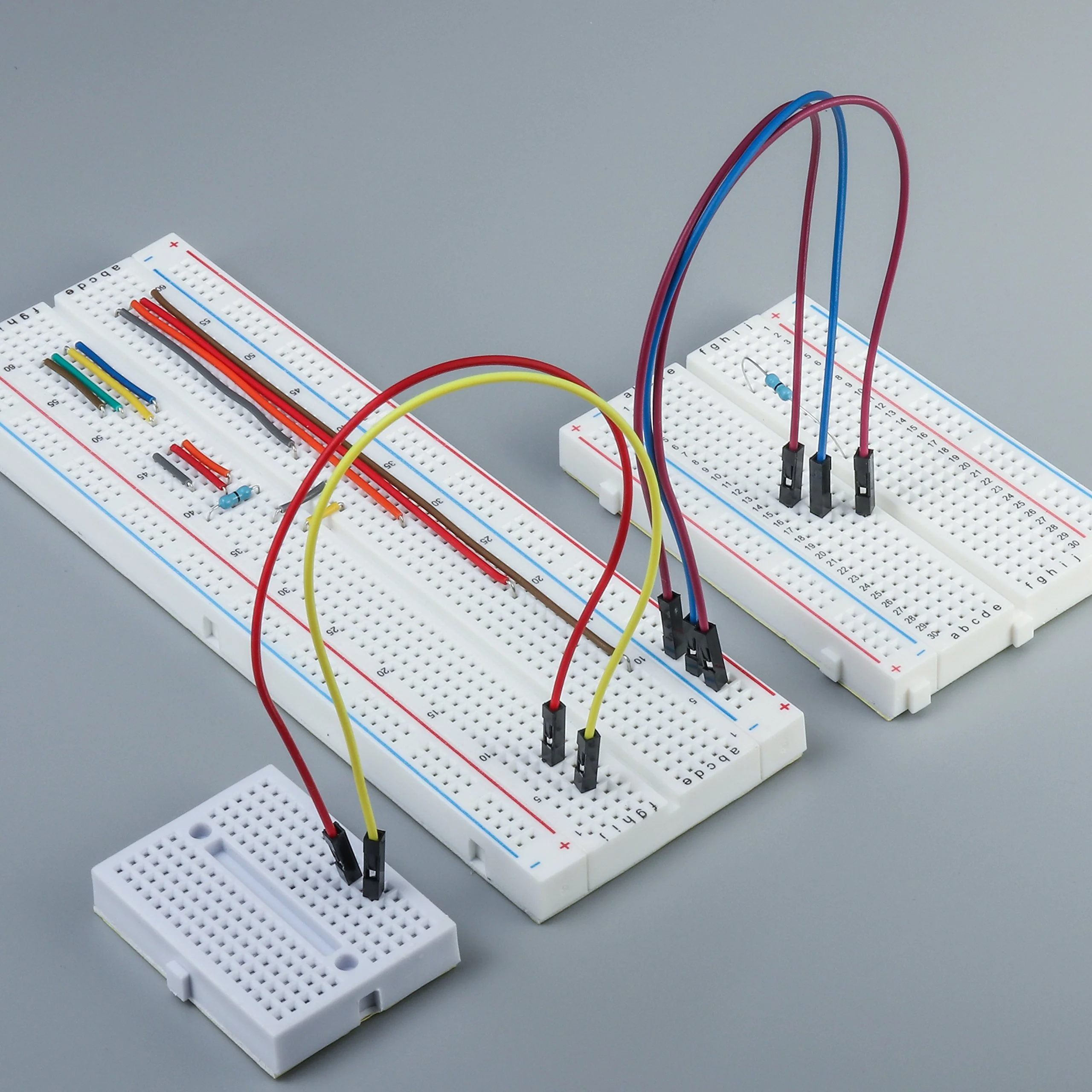 400 Points Half Size Solderless Breadboard - Image 4